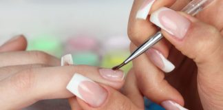 Primer unghie: cos’è e a cosa serve? Primer unghie: cos'è e a cosa serve