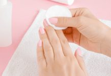 Cleaner per unghie – Cos’è e come si applica? Cleaner per unghie - Cos'è e come si applica?