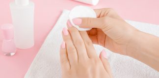 Cleaner per unghie – Cos’è e come si applica? Cleaner per unghie - Cos'è e come si applica?